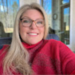 Meet your Posher, Judy b.